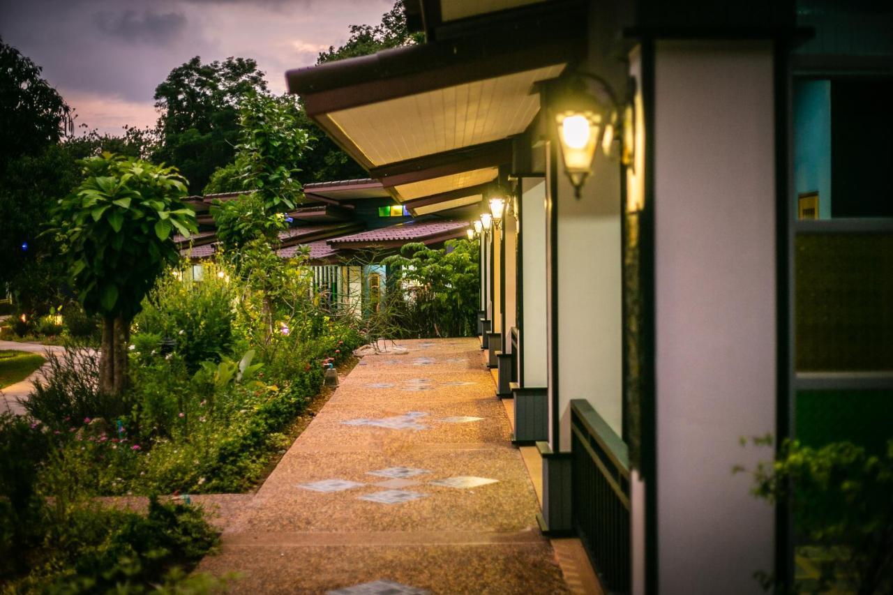 Loft Vintage Chalet Resort Ко-Ланта Екстер'єр фото