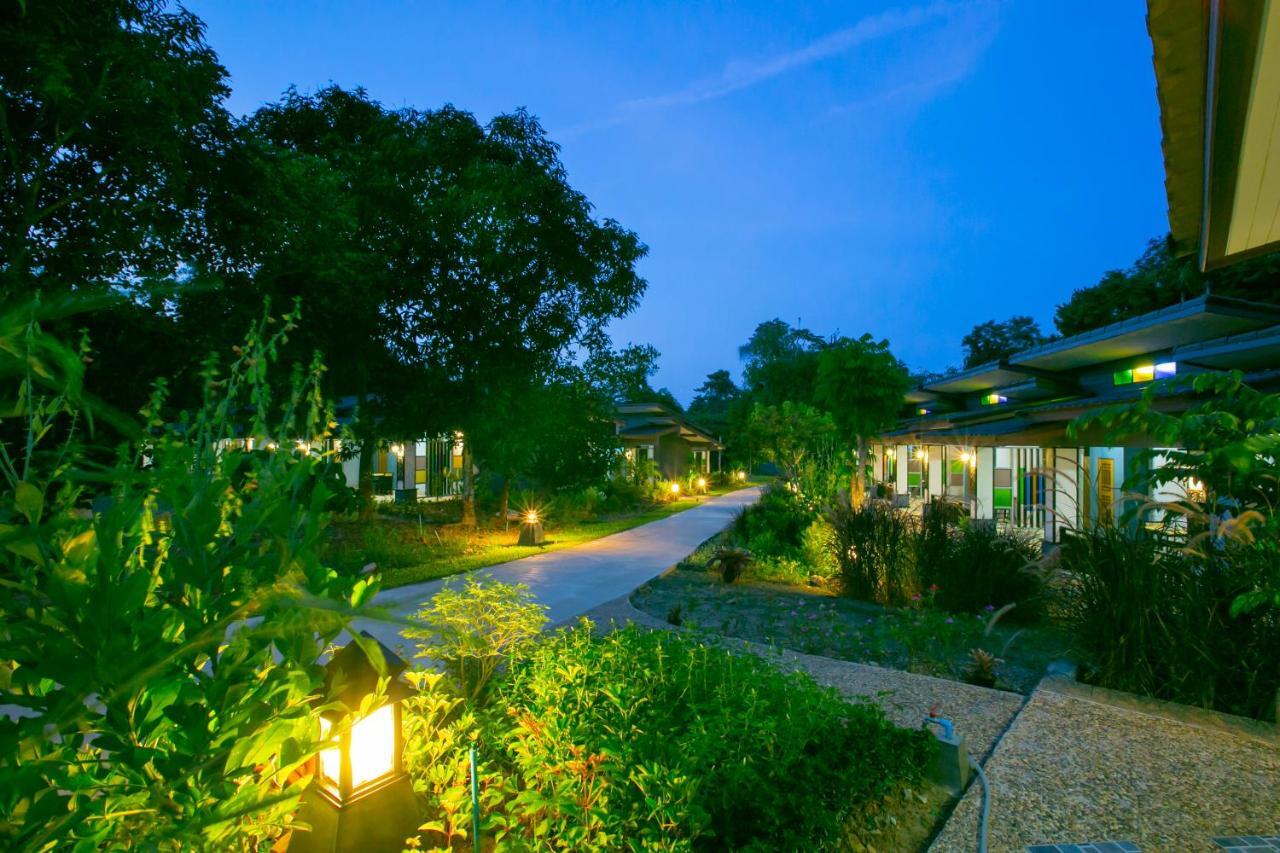 Loft Vintage Chalet Resort Ко-Ланта Екстер'єр фото
