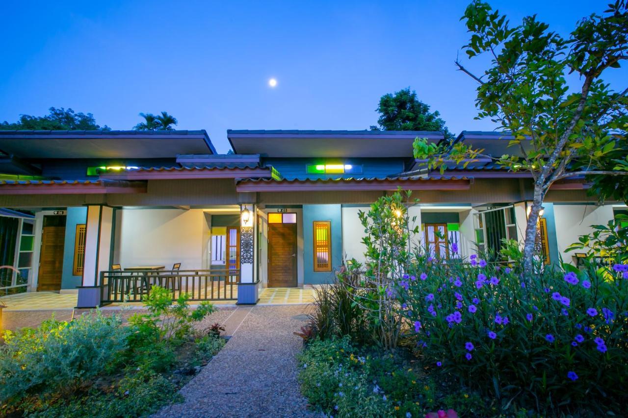 Loft Vintage Chalet Resort Ко-Ланта Екстер'єр фото